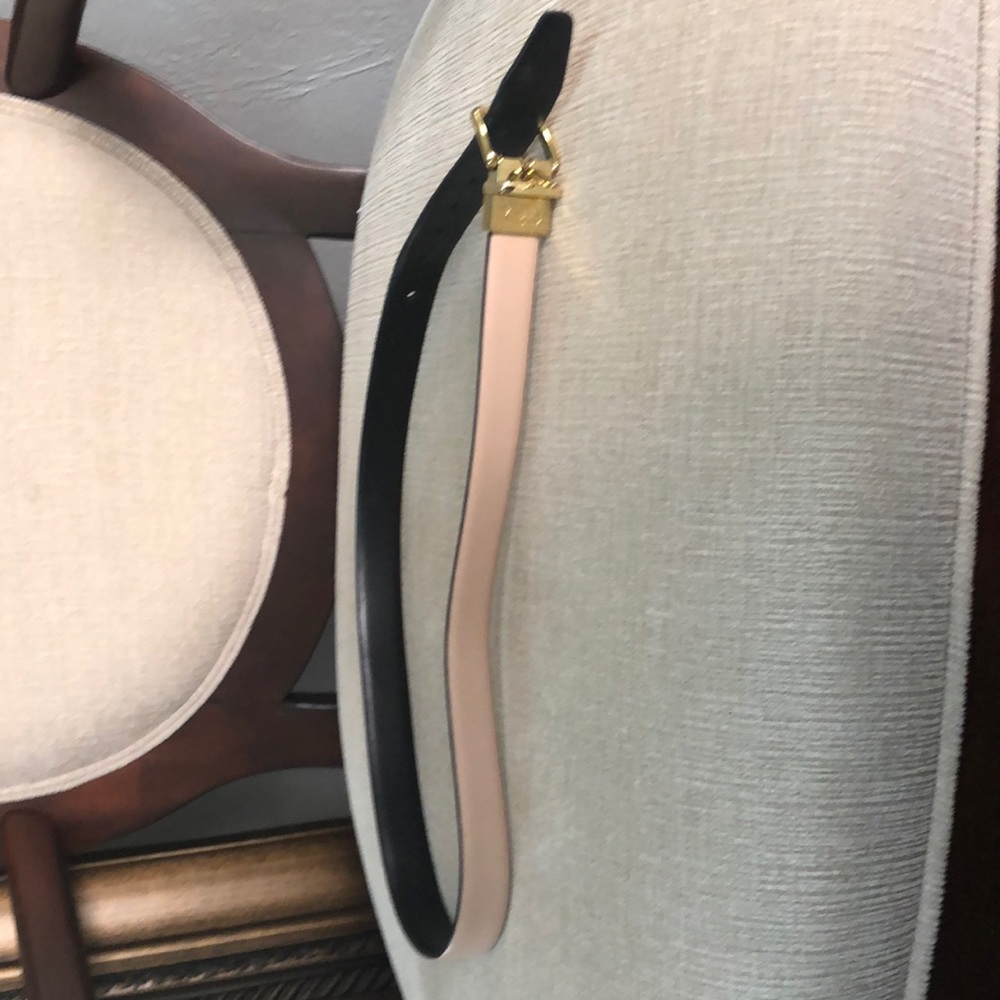 Cole Haan reversible belt